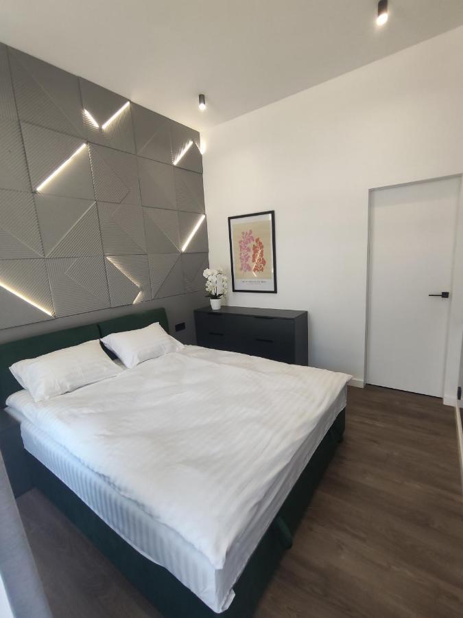 "M&D Apartmentslviv" Old City Pylnykarska,4 6Person المظهر الخارجي الصورة