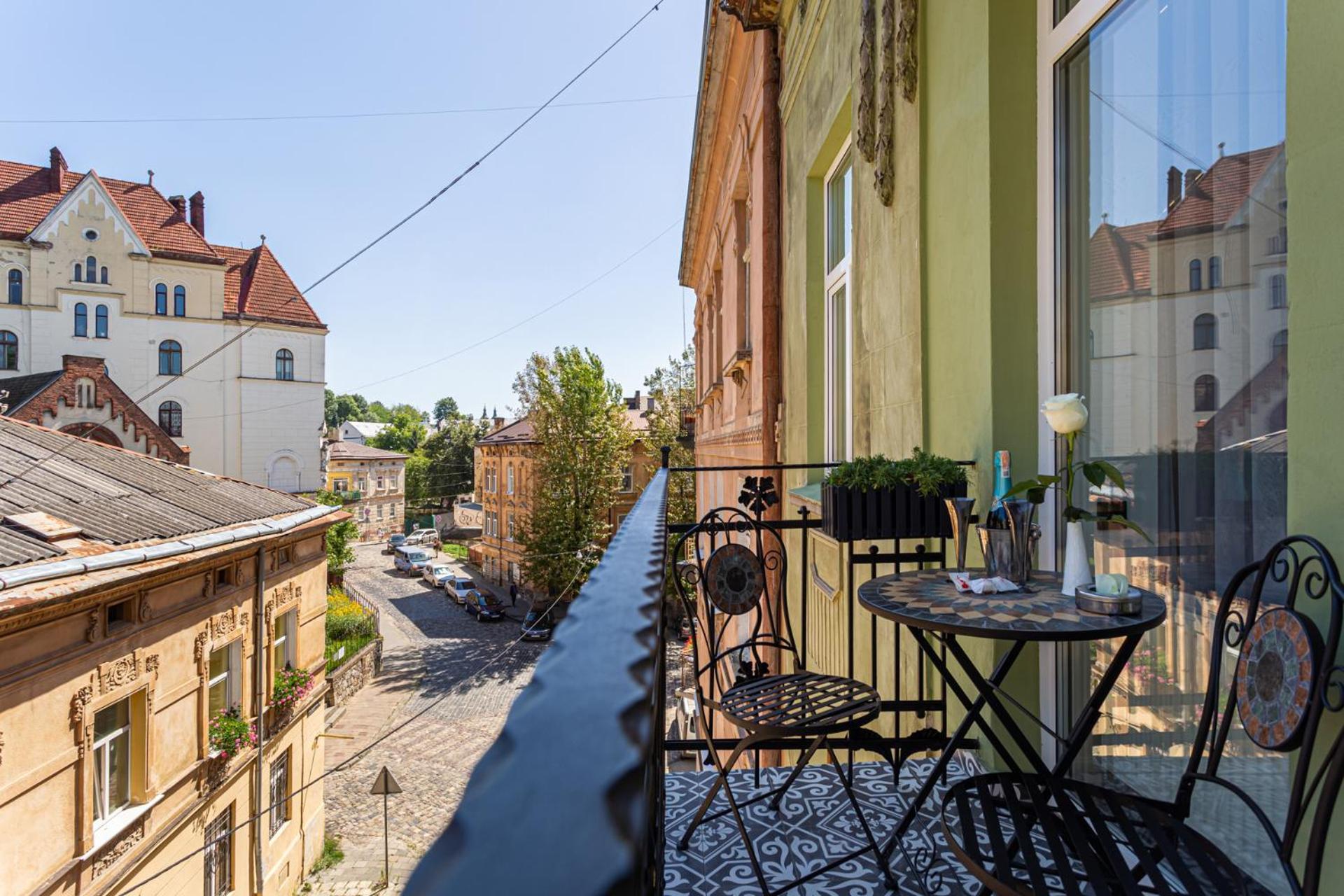 "M&D Apartmentslviv" Old City Pylnykarska,4 6Person المظهر الخارجي الصورة